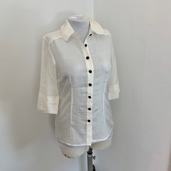Kensie Pretty Button Down Blouse Top White Silky Classic Cream White Thin 3/4 - Picture 3 of 17